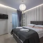 The Flat - Penthouse With Amazing Seview, Barbecue & Apartment Opatija