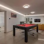 The Flat - Penthouse With Amazing Seview, Barbecue & Opatija