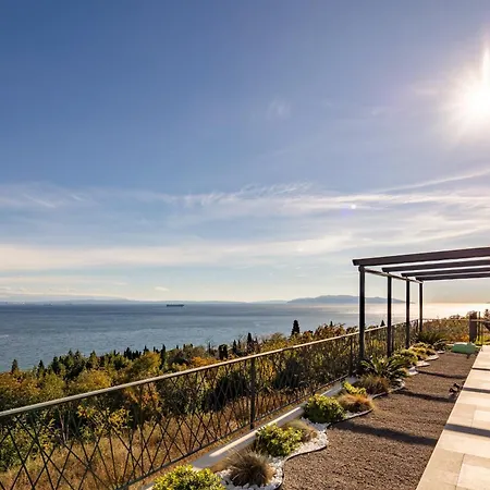 Lejlighed Luxury Seaview Penthouse With Private Parking, Terrace, Barbecue & *