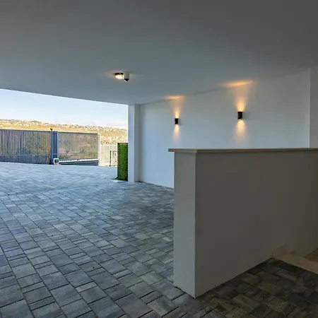 Apartment Luxury Seaview Penthouse With Private Parking, Terrace, Barbecue &