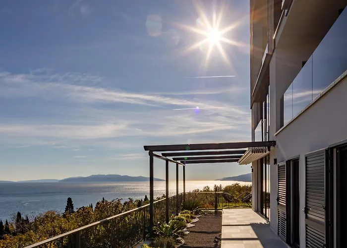 The Flat Opatija - Penthouse With Private Pool, Barbecue & More